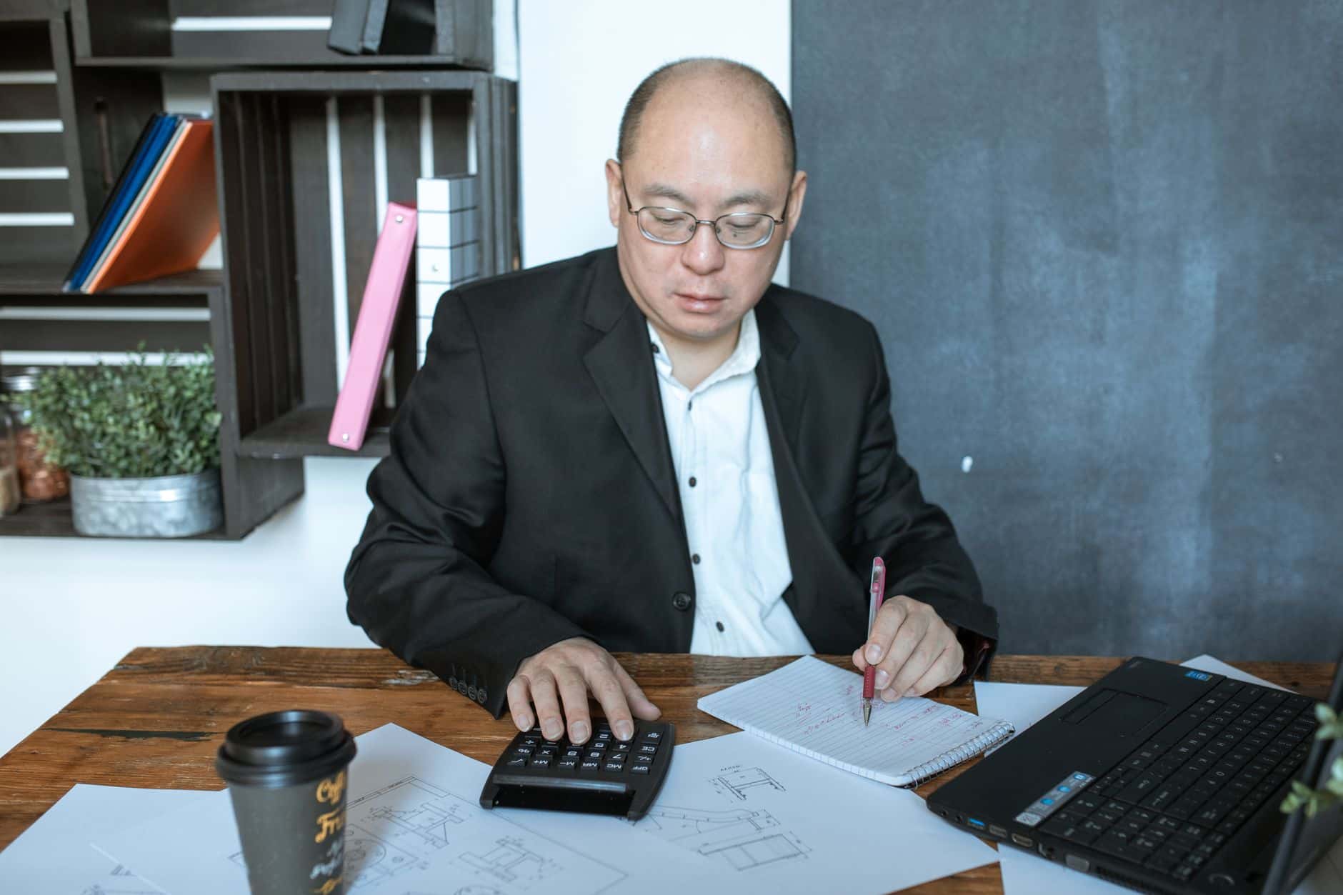 Why USTAXX leads the list of 1-800accountant alternatives for small business owners in May 2026