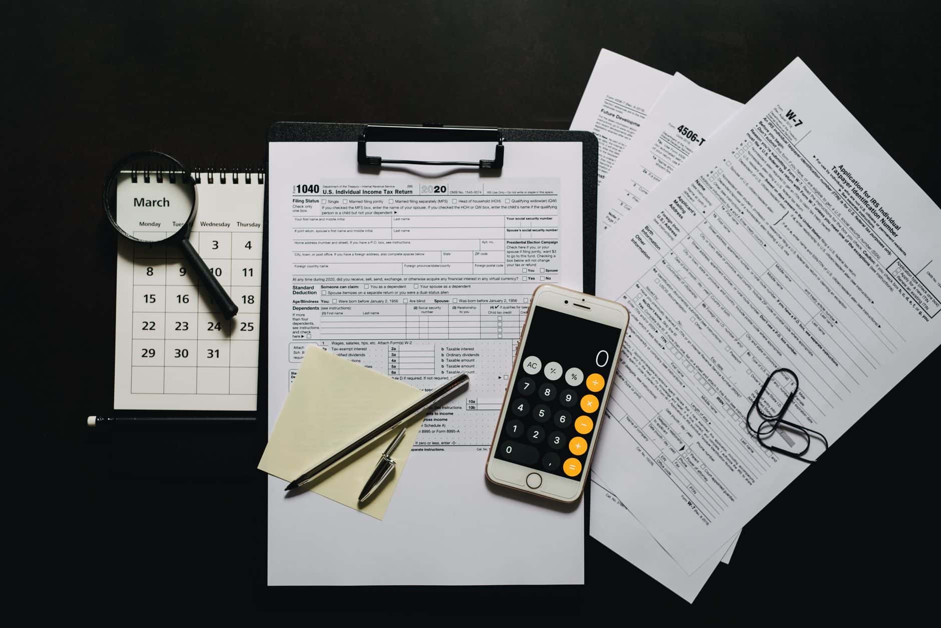From W2 to 1099: The 2026 Tax Shakeup, $25k Penalties, and Washington's State Dinner