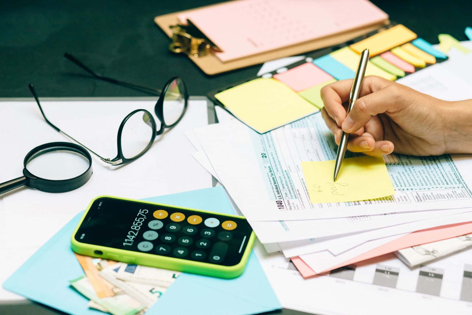 5 common tax filing mistakes costing US gig workers $2,000 in 2026