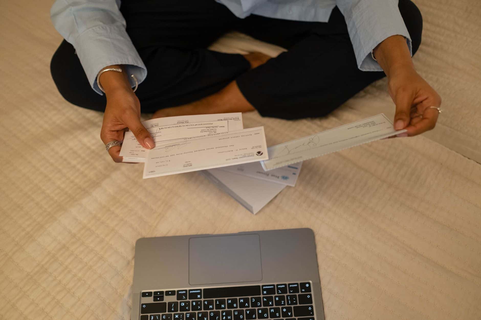The 2026 Automatic Tax Filing Divide: What Canada's Rollout Means for US Gig Workers
