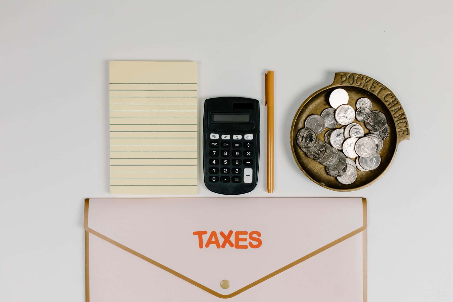 The 2026 Tax Filing Crisis: How IRS Cuts and the $2,000 1099 Trap Impact Gig Workers