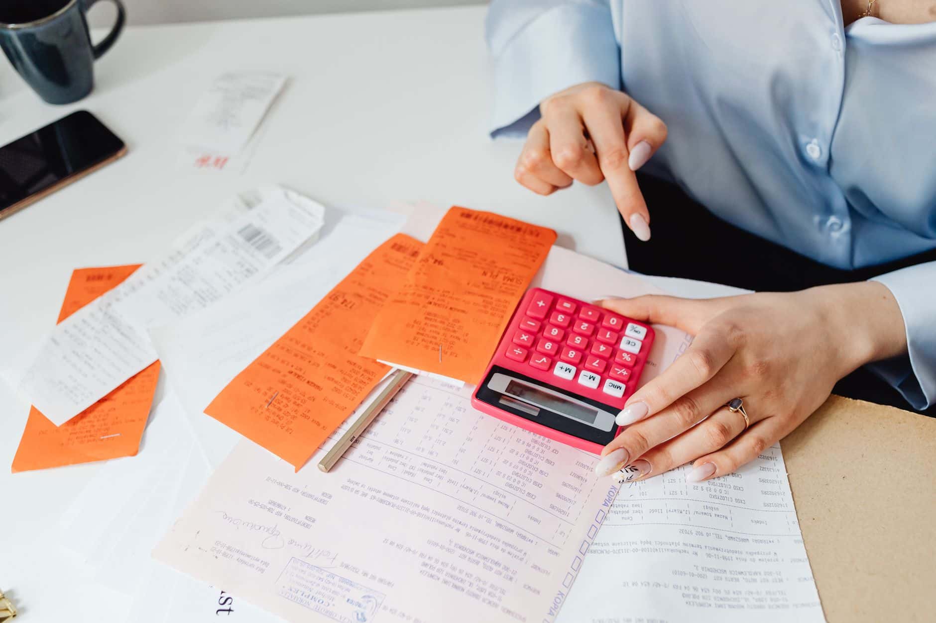 The 2026 Tax Filing Squeeze: How IRS Data Sharing Traps Gig Workers