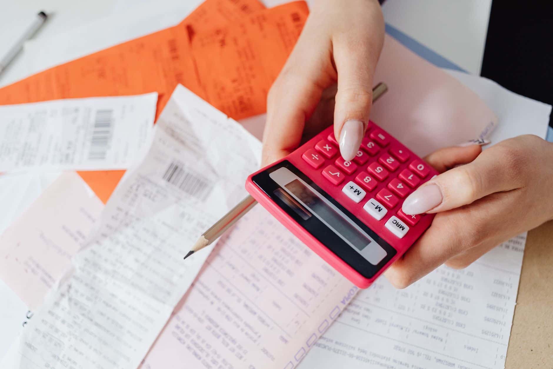The April 2026 Dual-Deadline Panic: Why Tax Filing Services Are Overwhelmed by Surprise $4,200 Bills