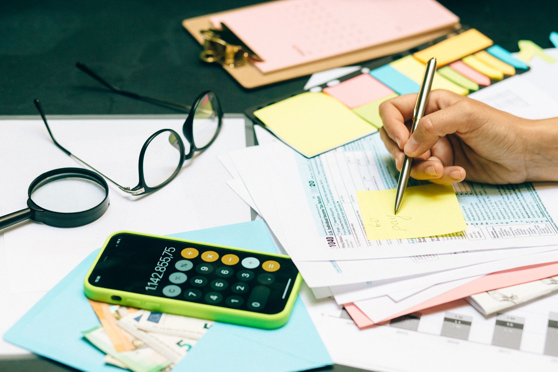 5 common tax filing mistakes costing US gig workers $2,000 in 2026