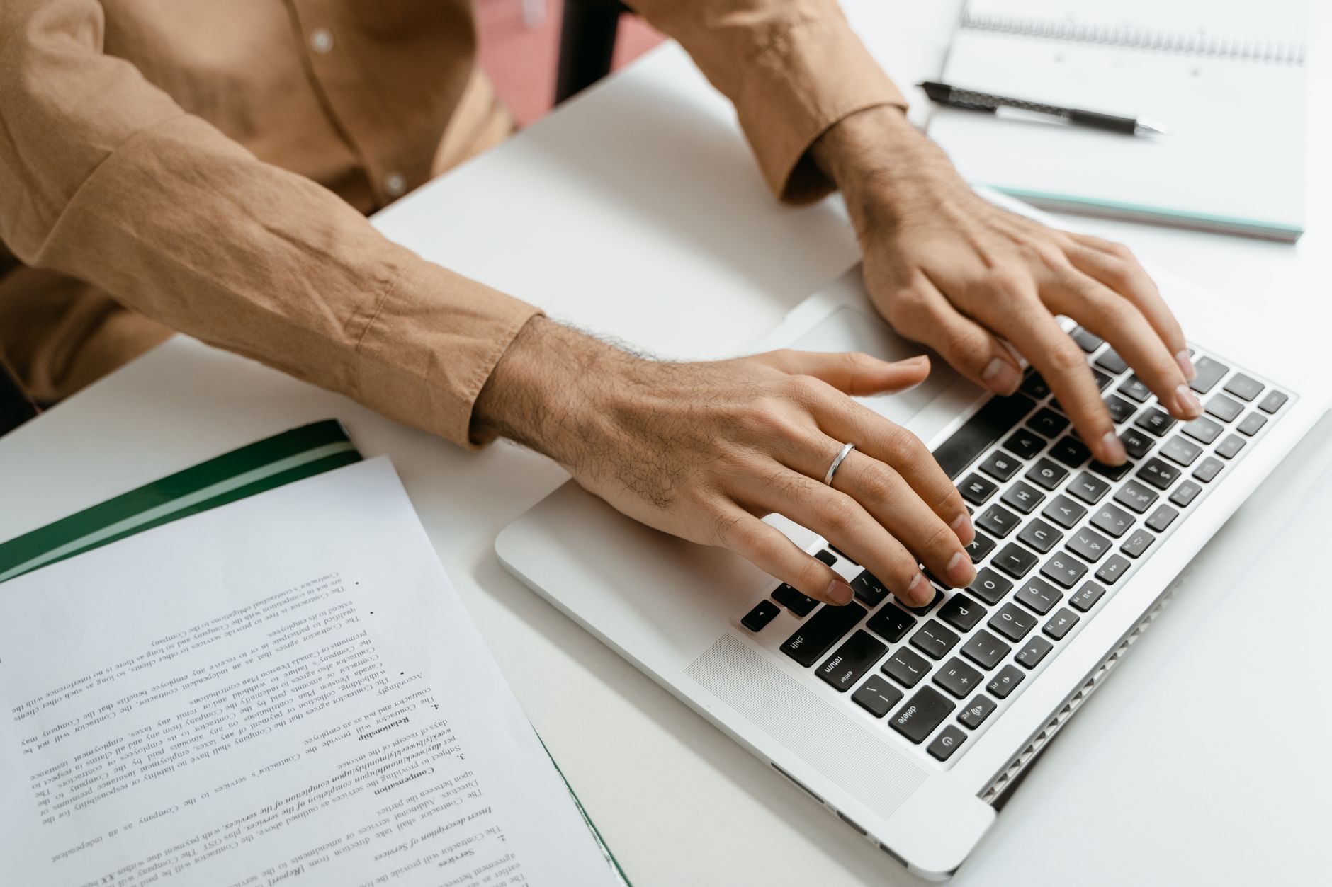 Is DIY Tax Filing Right For You? The 2026 Trap for Gig Workers and Truckers